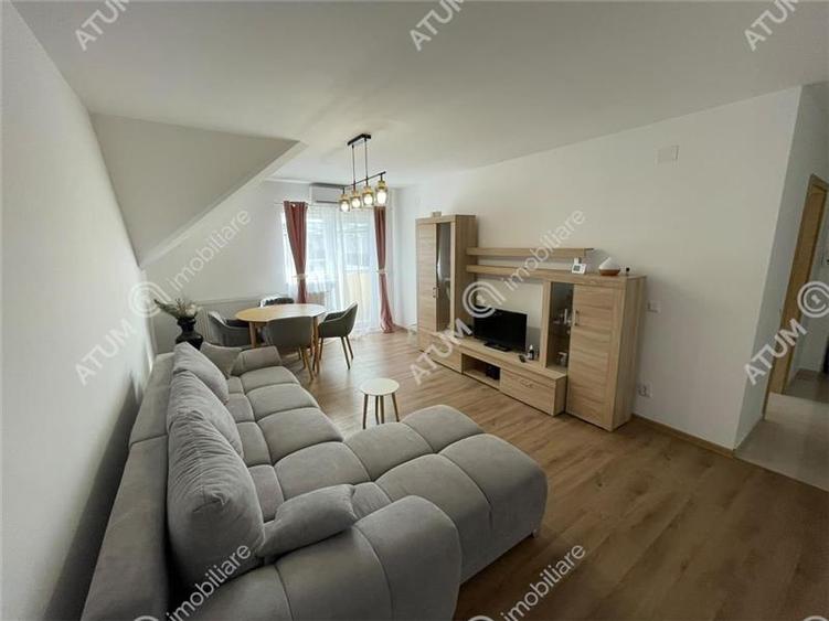 Apartament cu 2 camere semidecomandat, mobilat în Șelimbăr