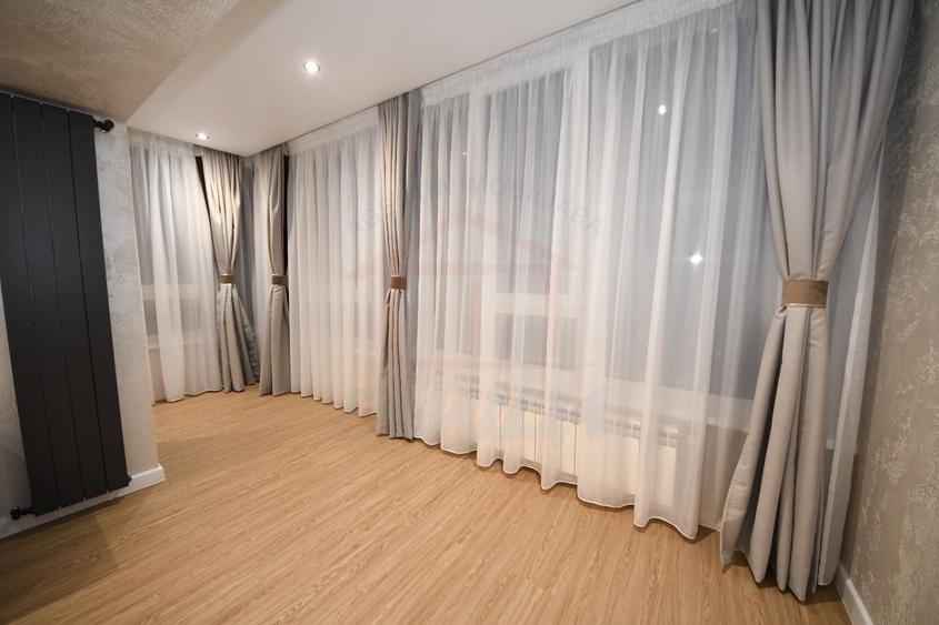 Apartament cu 2 camere decomandat în Faleză