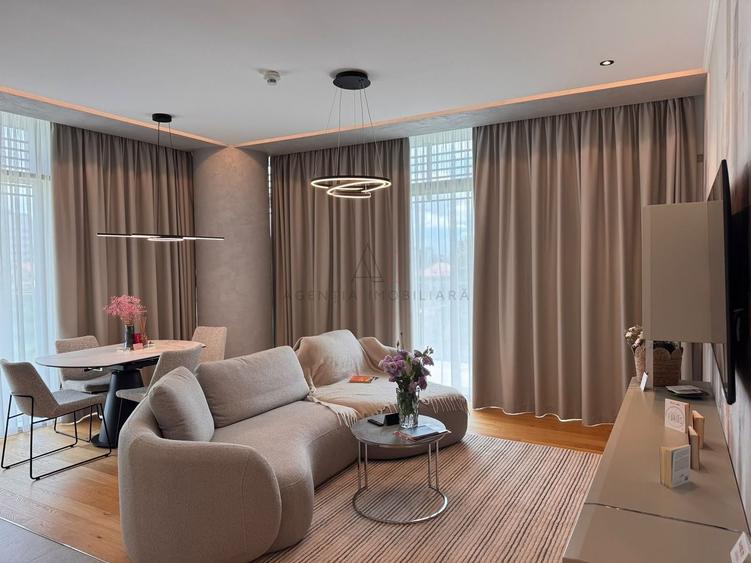 Apartament cu 3 camere semidecomandat, mobilat în Floreasca