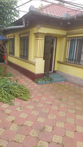 Casă cu 2 camere cu Teren 1234 Mp în Nord
