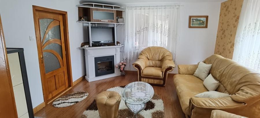 Casă cu 4 camere în Iaslovăț