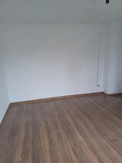 Casă cu 2 camere cu Teren 508 Mp în Central