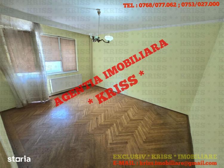 Apartament cu 2 camere decomandat în Trivale