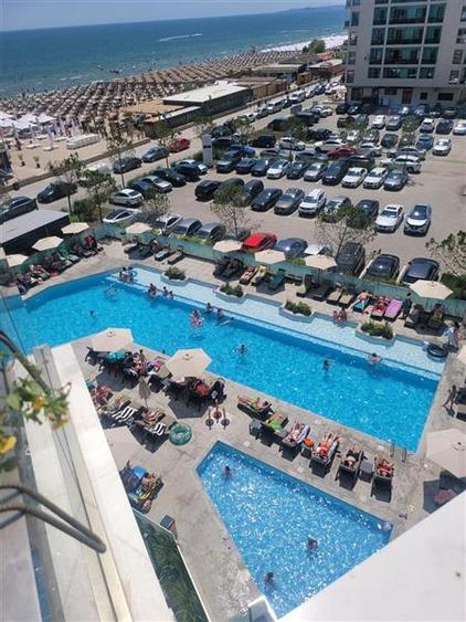 Apartament cu 2 camere decomandat, mobilat în Exterior Est
