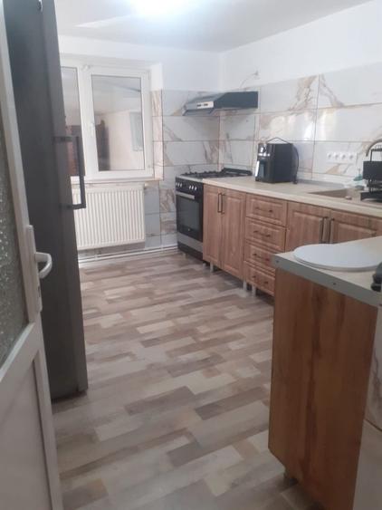 Casă cu 3 camere în Central