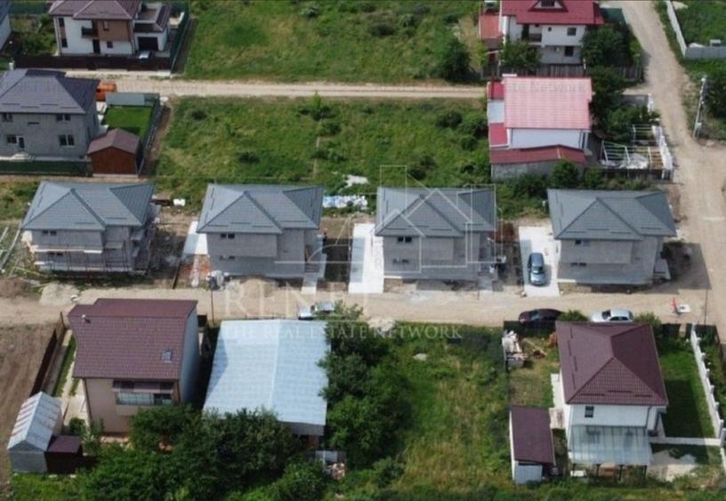 Casă individuală cu 4 camere cu Teren 350 Mp în Nord-Est