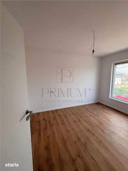 Casă cu 5 camere cu Teren 301 Mp în Central