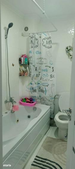 Apartament cu 2 camere decomandat în Burdujeni