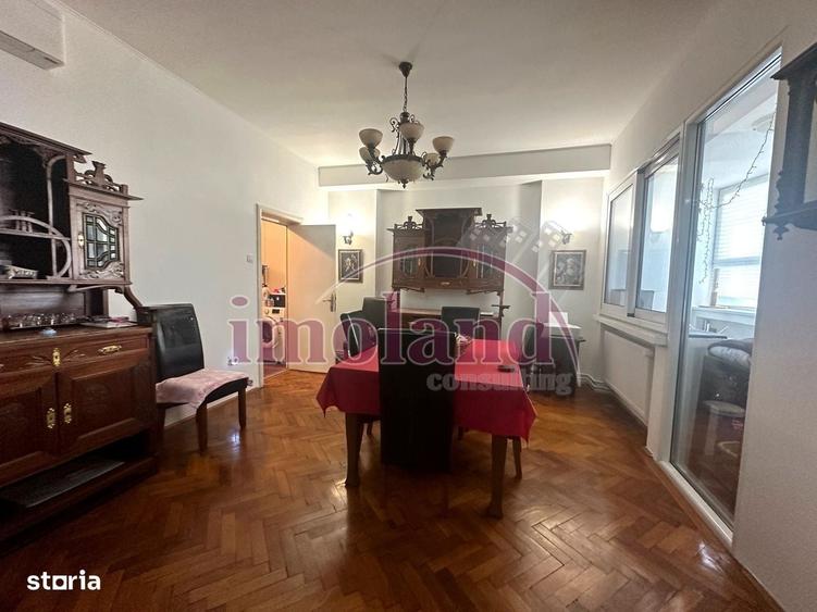 Apartament cu 3 camere decomandat, mobilat în Ultracentral — fotografia 3
