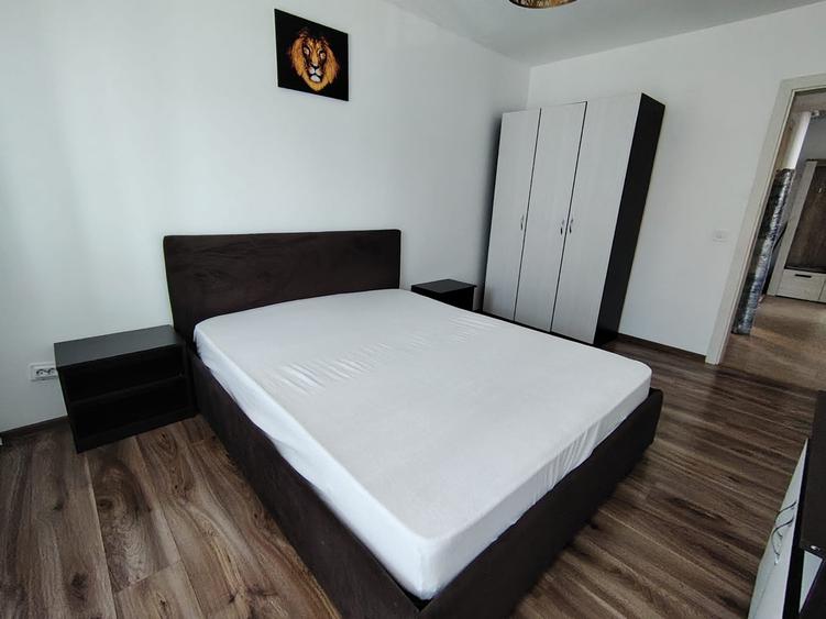 Apartament cu 3 camere decomandat, mobilat în Cug
