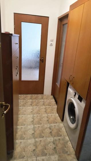 Apartament cu 2 camere semidecomandat în Rogerius