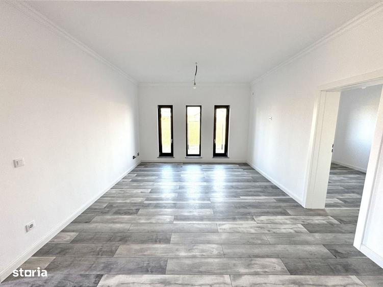 Casă cu 4 camere în Dancu