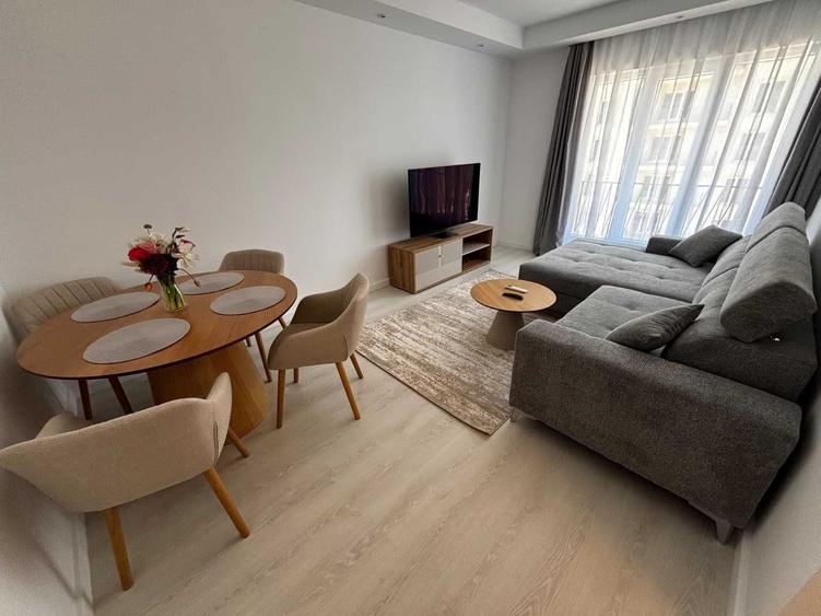 Apartament cu 2 camere decomandat în Tunari
