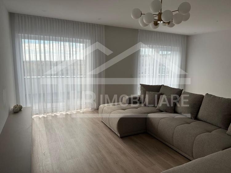 Apartament cu 3 camere decomandat în Unirii