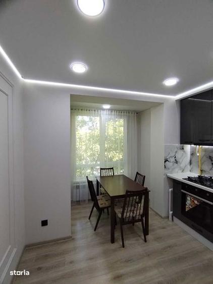 Garsonieră decomandată în Rahova