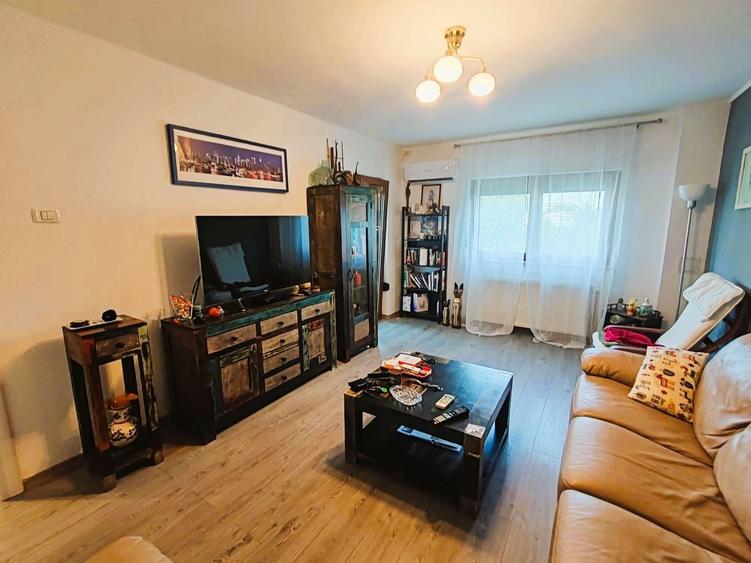 Apartament cu 2 camere decomandat în Băneasa