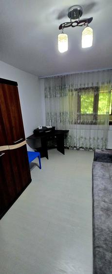 Garsonieră decomandată în Tătăranu