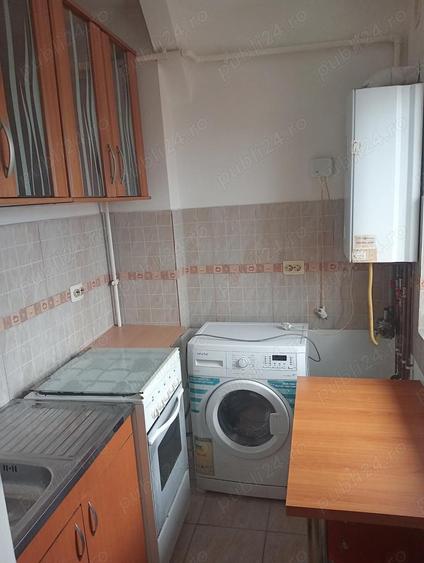 Apartament cu 2 camere nedecomandat în Central