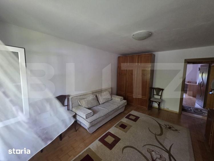 Apartament cu 3 camere decomandat în Dârste