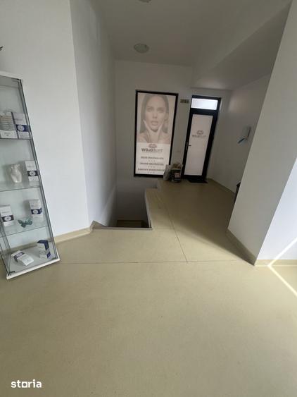 Apartament cu 5 camere în Vitan