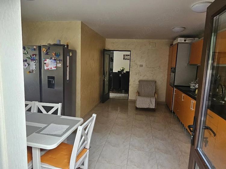 Casă cu Teren 470 Mp în Central