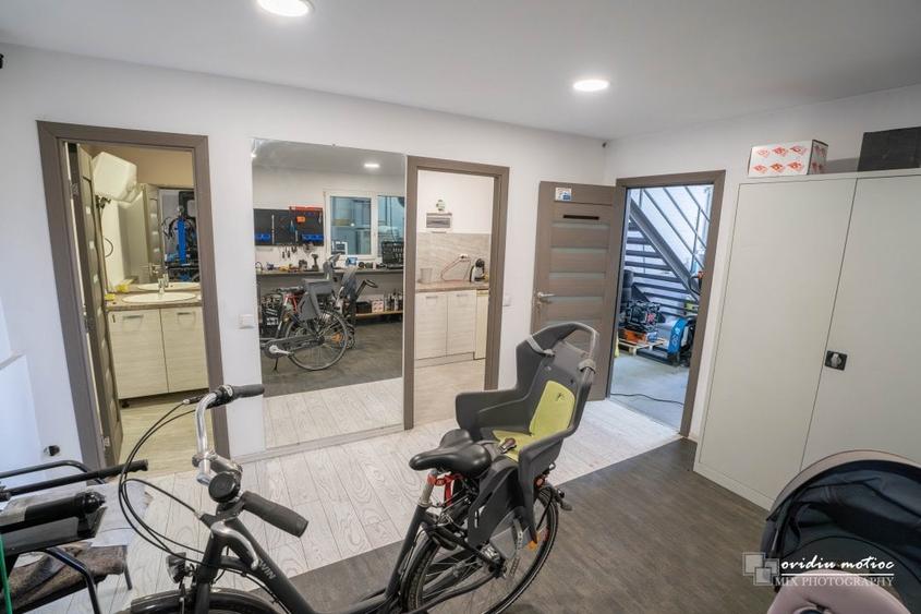 Spațiu industrial, de 335 mp, în Dâmbul Rotund