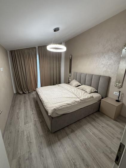 Apartament cu 3 camere decomandat în Sânpetru