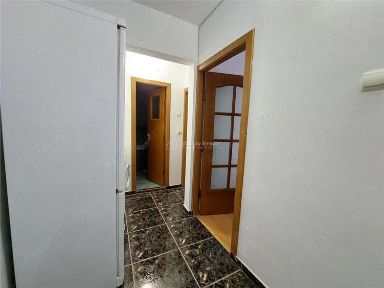 Apartament cu 3 camere decomandat în Dorobanți