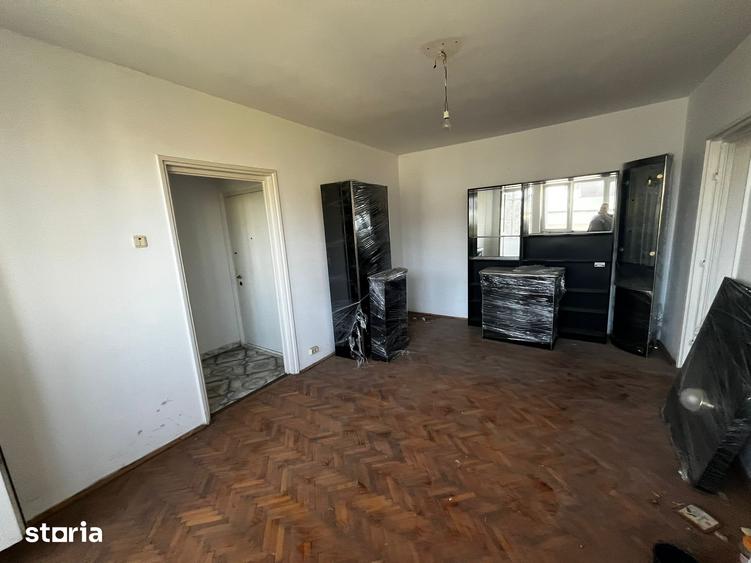 Apartament cu 2 camere semidecomandat în 1 Mai