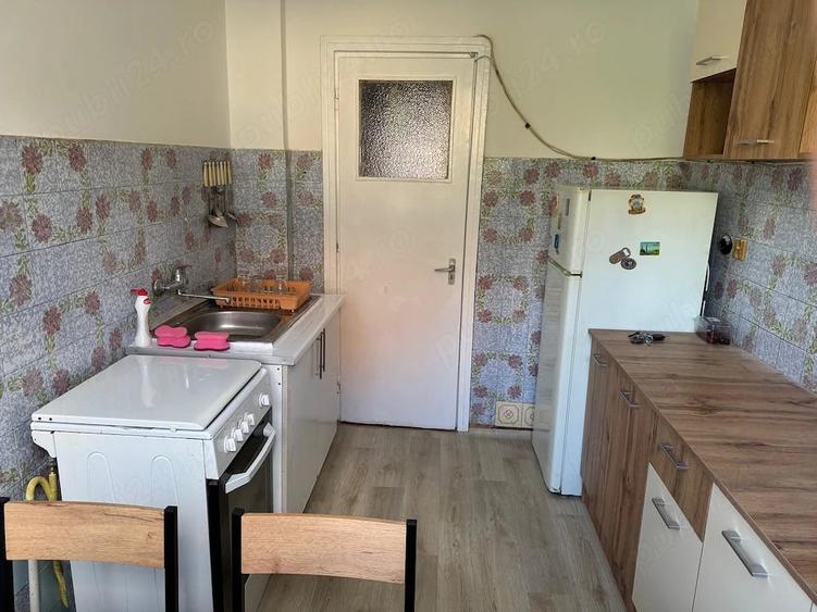 Apartament cu 3 camere decomandat în Grigorescu