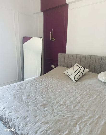 Apartament cu 4 camere în Victoriei