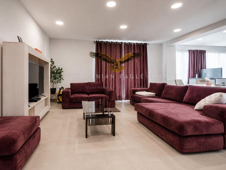Apartament cu 3 camere semidecomandat, mobilat în Dâmbul Rotund