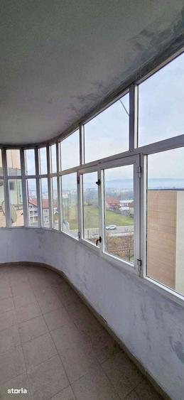 Apartament De Vanzare Ramnicu Valcea Calea lui Traian Etaj 4/8 - 18