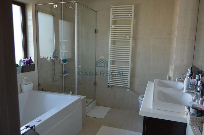 Casă individuală cu 6 camere cu Teren 509 Mp în Dealuri Oradea