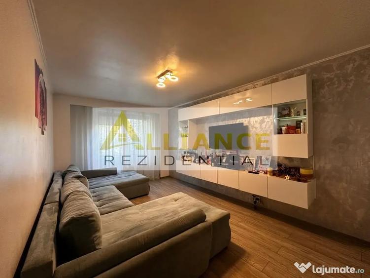Apartament cu 3 camere decomandat în Apărătorii Patriei