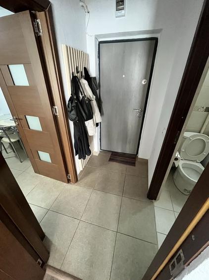 Apartament cu 2 camere semidecomandat în Ultracentral