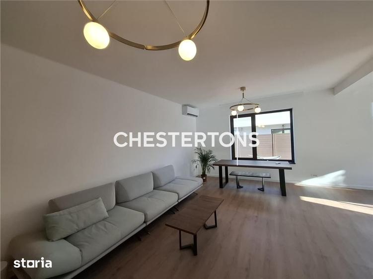 Casă cu 5 camere cu Teren 240 Mp în Central