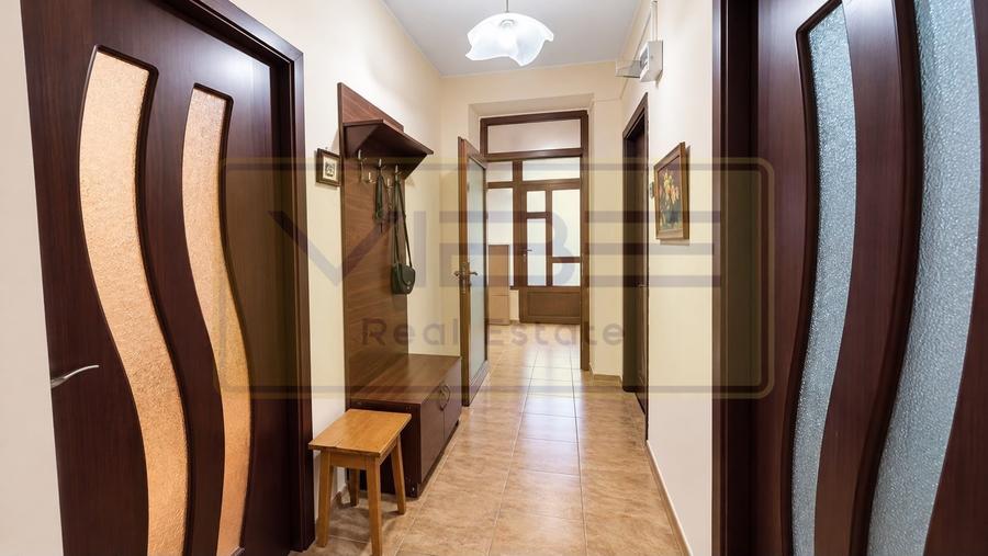 Apartament cu 2 camere decomandat, mobilat în Podu Roș
