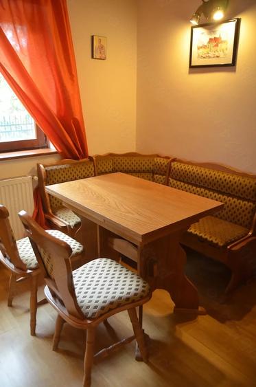 Casă cu 1 camere cu Teren 1627 Mp în Poiana