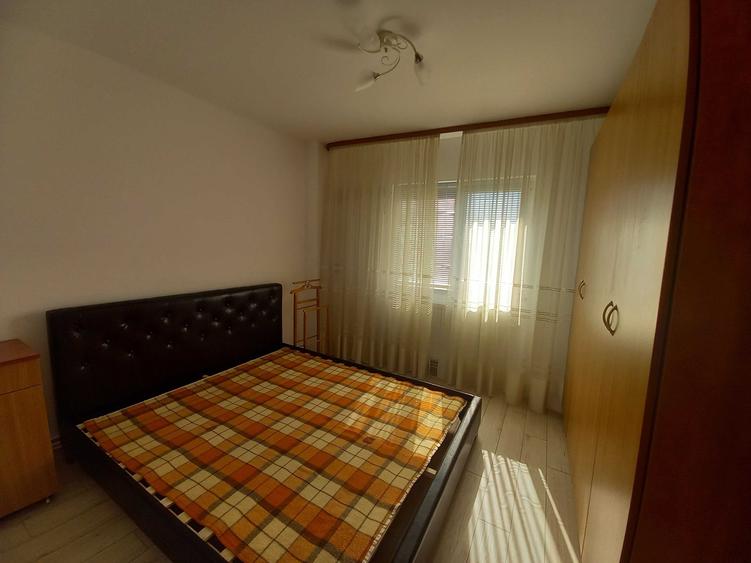 Apartament cu 2 camere decomandat în Sebastian