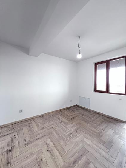 Duplex cu 5 camere cu Canalizare în Bragadiru