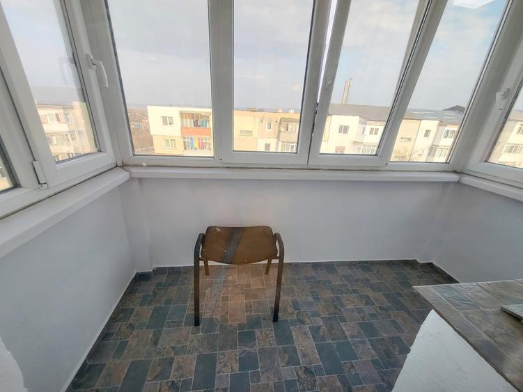 Apartament cu 2 camere decomandat în Republicii