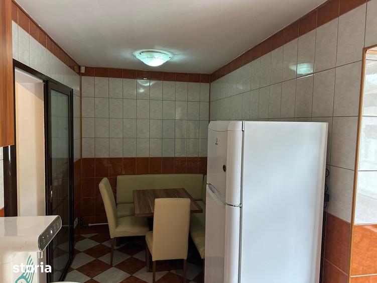 Apartament cu 4 camere decomandat, mobilat în Cotroceni