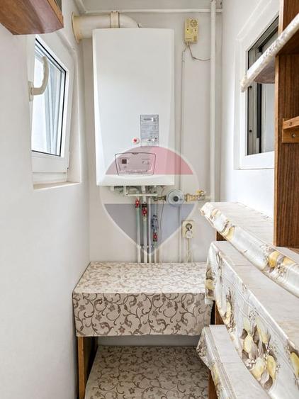 Apartament cu 3 camere decomandat în Gemenii