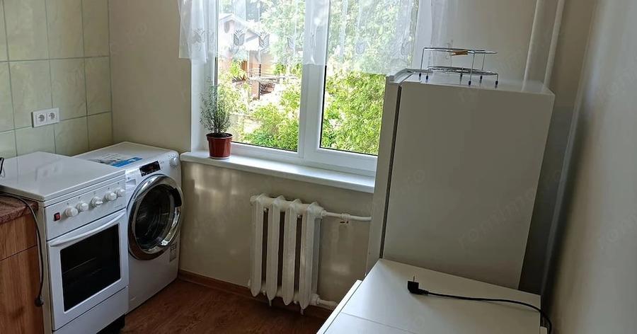 Apartament cu 2 camere decomandat în Bălcescu