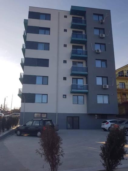 Apartament cu 2 camere decomandat, mobilat în Central