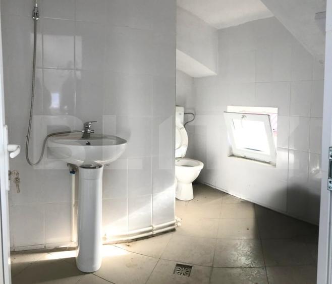 Casă individuală cu 4 camere cu Teren 1000 Mp în Pucioasa