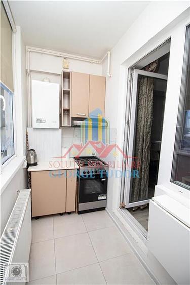 Apartament cu 2 camere semidecomandat, mobilat în Chiajna