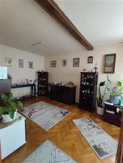 Casa 3 camere in zona Lupeni - 6