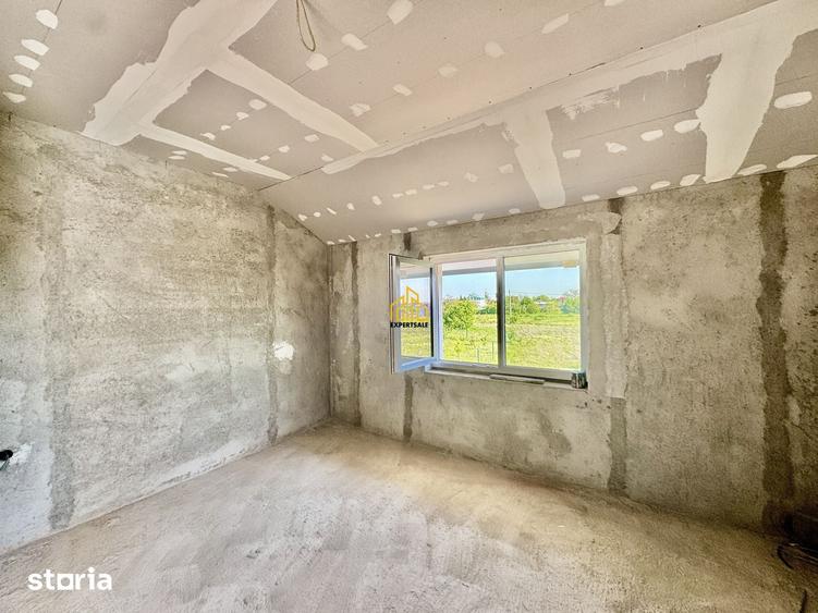 Casă cu 5 camere cu Teren 486 Mp în Ciorogârla